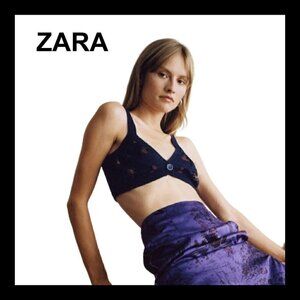 NWOT ZARA Jaquard navy floral  knit crop top